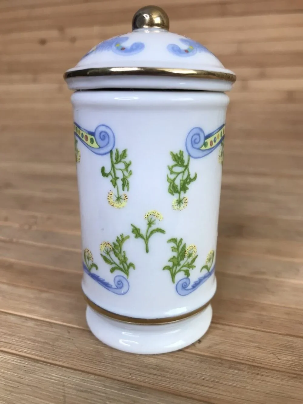 Lenox Fine Porcelain The Spice Carousel Celery Salt Jar Lid Gold Fill Trim 1993